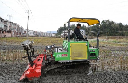 在三個變化中感受“小農(nóng)機(jī)之鄉(xiāng)”新氣象